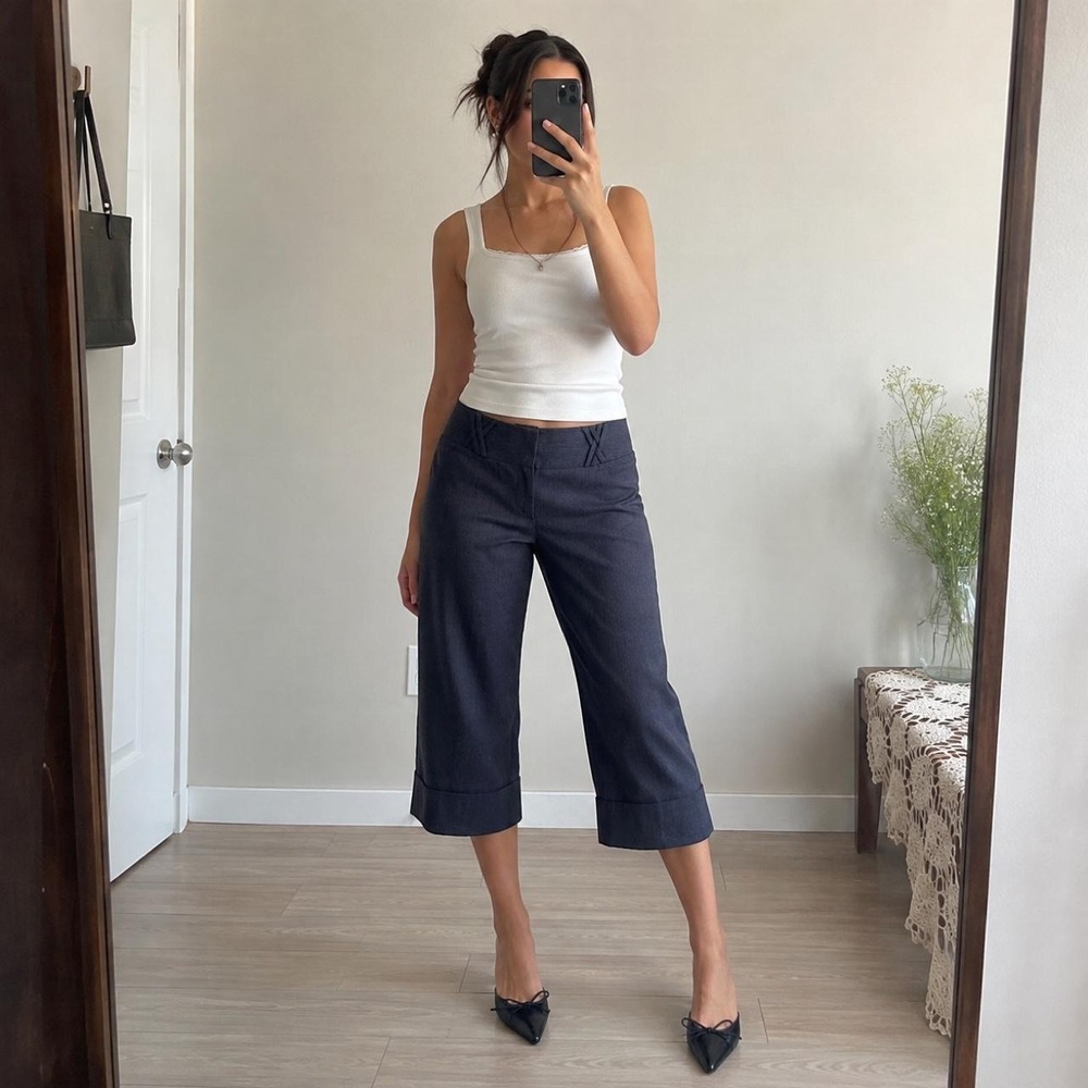 Smart Set Grey Pinstripe Capri pants Women 7 Y2K Office Dark Academia Minimalist